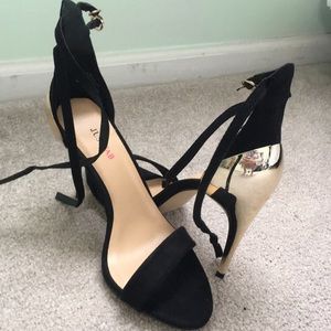 Gold Heeled Pumps- Never Worn